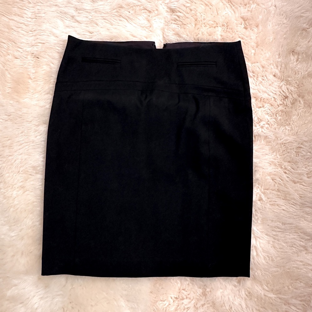 Express Editor Skirt. Also have matching blazer (sold separately)!